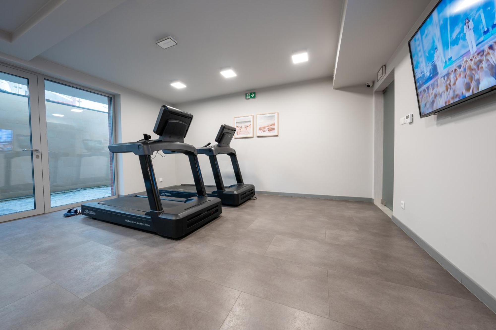 Miodowy Apartament Z Duzym Tarasem W Rewalu, Blisko Morza Ngoại thất bức ảnh